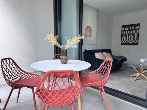 Adorable One Bedroom APT In Heart Of WWP - Accommodation Fremantle 4
