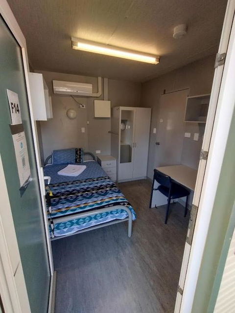 Adventureland Cabins - Accommodation Fremantle 1