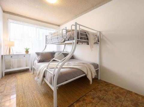 Affordable Relaxing GC Getaway - Accommodation Fremantle 4