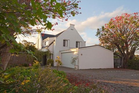 Aarn House B&B Airport Accommodation - Accommodation Fremantle 3