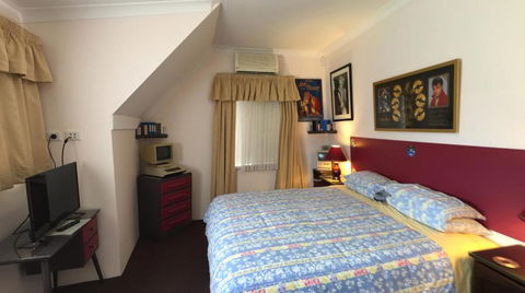 Aarn House B&B Airport Accommodation - Accommodation Fremantle 1