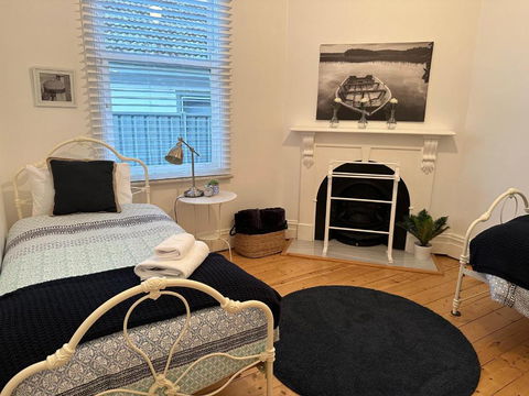 AAA Plus Yapera On Lucan - Accommodation Fremantle 4