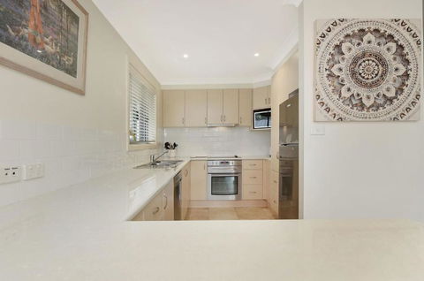 Aisling View - Accommodation Fremantle 4