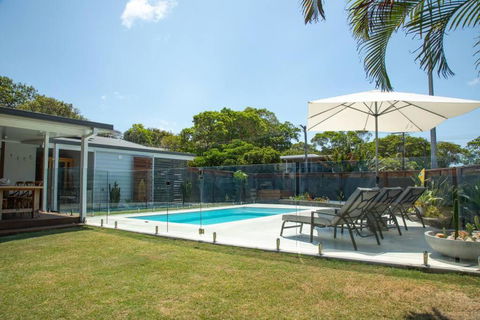 Al Fresco Residence In The Heart Of Point Lookout! - Accommodation Fremantle 2