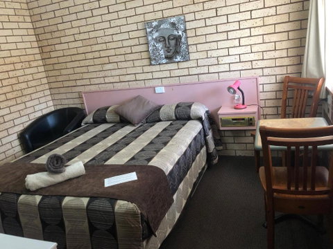Alamo Motor Inn - Accommodation Fremantle 1