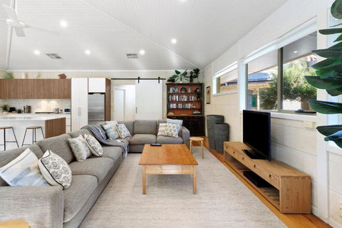 Alexander In Old Lonnie - Accommodation Fremantle 4