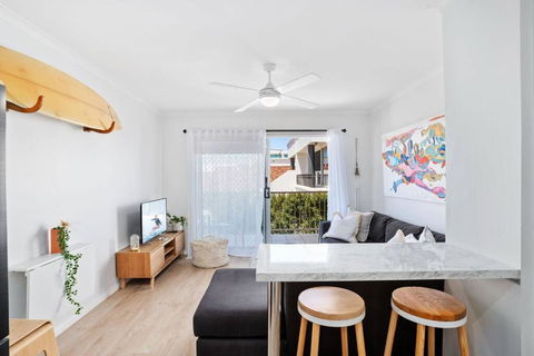 Alfred Street - Hosted By Burleigh Letting - Accommodation Fremantle 0