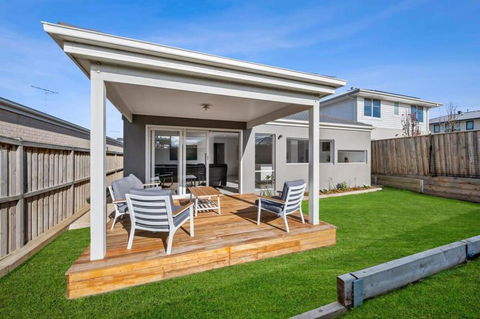 All Day Sunshine And Relaxation -Pet Friendly - Accommodation Fremantle 3