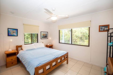 Allamanda Cottage - Close To Beach - Pet Friendly - Accommodation Fremantle 3
