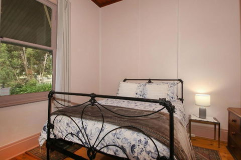 Allen Street - Accommodation Fremantle 3