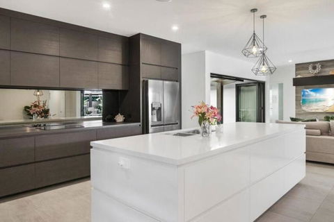 Allure - 4 Bedroom Luxury House In Port Douglas - Accommodation Fremantle 1