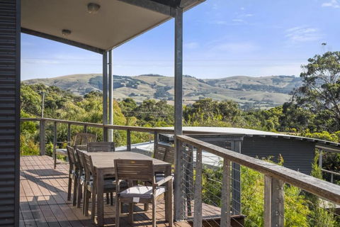 Amaroo - Accommodation Fremantle 0