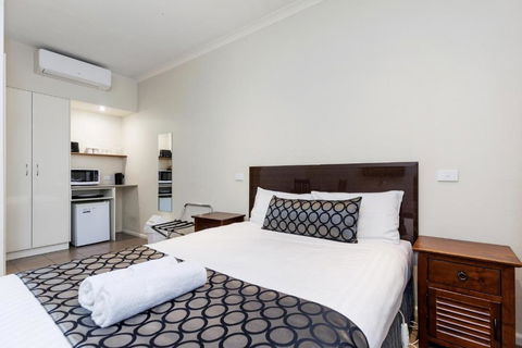 Amaroo Motel Tumuts Best Accommodation - Accommodation Fremantle 1