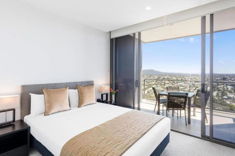 Amazing 2BR Delicate Apt, 1min To Train Station - Accommodation Fremantle 3