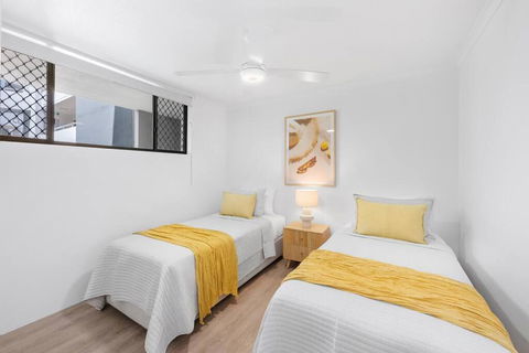 Amazing Beach View And Perfect Location Kirra - Accommodation Fremantle 2
