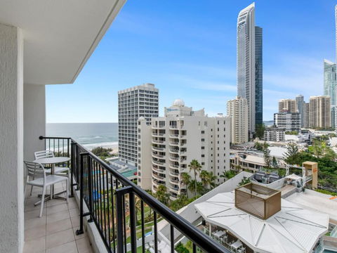 Amazing Suite With Beach Views At Prime Location - Accommodation Fremantle 0