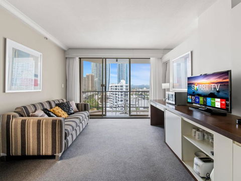 Amazing Suite With Beach Views At Prime Location - Accommodation Fremantle 4