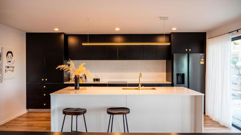 Amazing View Architech Home 8Minutes To Hobart CBD - Accommodation Fremantle 2