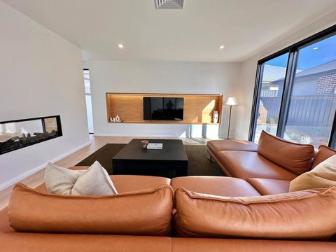 Amila - Central Location With Designed Spaces - Accommodation Fremantle 3