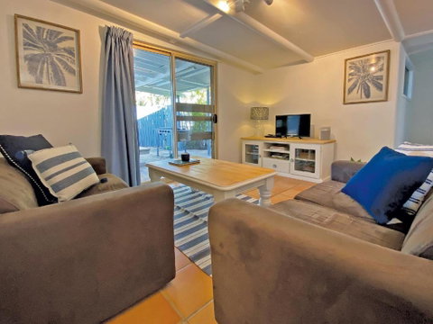 AMITY POINT WATERFRONT CABINS- TAMDHU - Accommodation Fremantle 2