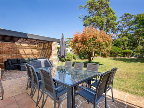 Anacapri - Pet Friendly - Opposite Beach - Fireplace - Accommodation Fremantle 0