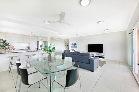 Alta Vista - City View Oasis In The Heart Of Darwin - Accommodation Fremantle 3