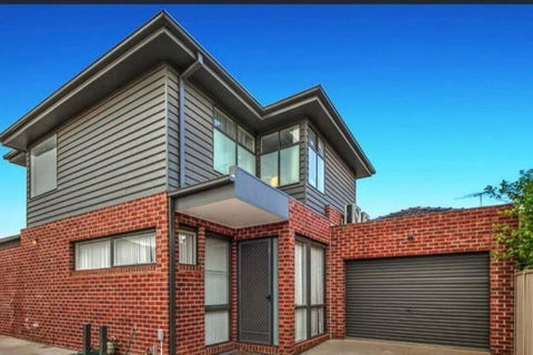 Alexina St Albans - Accommodation Fremantle 0