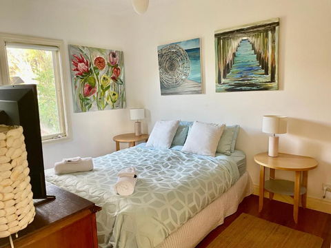 Artist Apartment Between Beach And Main - Accommodation Fremantle 2