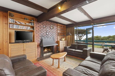 Aqua Blue - Accommodation Fremantle 2