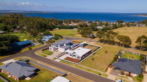 Aqua Views - Accommodation Fremantle 1