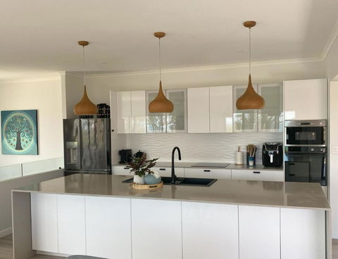 ARay At Cooee Bay - Apt A - Beach House Yeppoon - Accommodation Fremantle 0