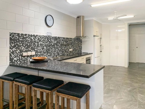 Arcadia Beach Unit 3 - Accommodation Fremantle 4