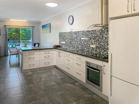 Arcadia Beach Unit 3 - Accommodation Fremantle 3