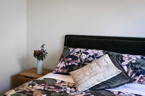 Architectural Gem In Central Red Hill - Accommodation Fremantle 1