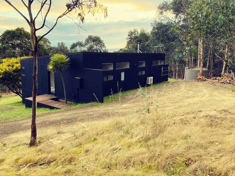 Architecturally Designed Rural Retreat - Accommodation Fremantle 3