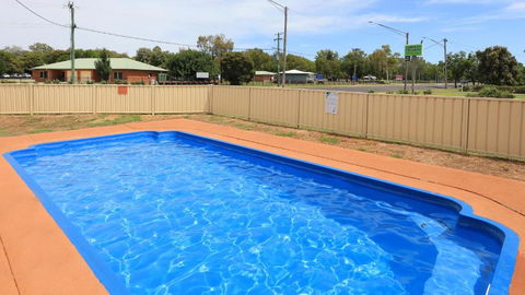 Artesian Motor Inn Under New Management RAMS Motel - Accommodation Fremantle 1
