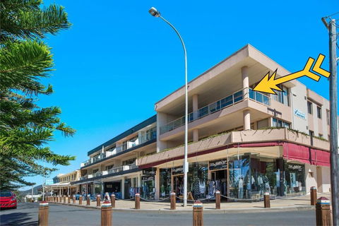 Astor Apartment 2 - Bring Your Own Linen - Accommodation Fremantle 0