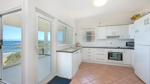 Avalon 4 - Accommodation Fremantle 2