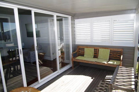 Awesome View, 4 View Street - Accommodation Fremantle 3