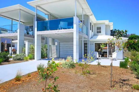 Ayada Villa - Pet Friendly - 1 Min To Beach - Accommodation Fremantle 0
