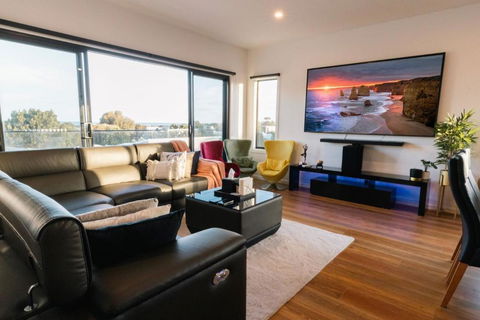 Ayubo - Accommodation Fremantle 2