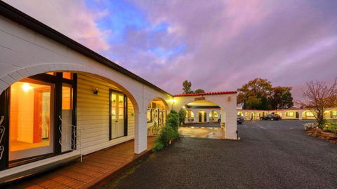 Azalea Motel - Accommodation Fremantle 0