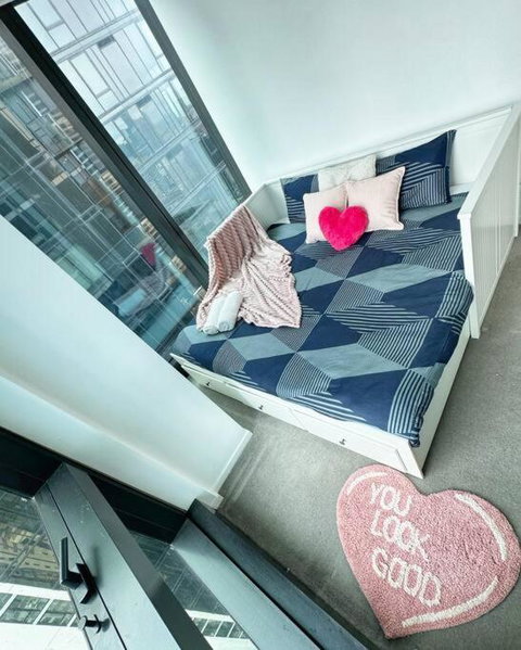 AUS 3415 - 2BR Luxurious Suite FREE PARKING Near Yarra River And Crown - Accommodation Fremantle 2