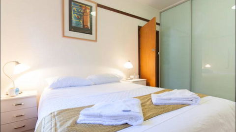 B4 Crawley Apartment 1 BRM & Sleepout Near UWA - Accommodation Fremantle 0