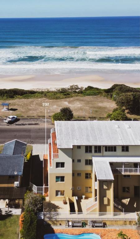 BAY PROPERTIES . Ocean Sounds - Accommodation Fremantle 3