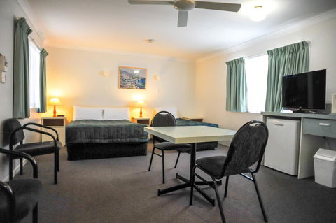 Southport Motel & Apartments - Accommodation Fremantle 21