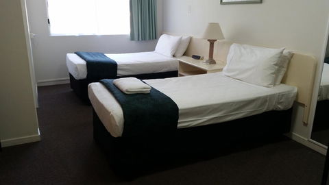 Southport Motel & Apartments - Accommodation Fremantle 17