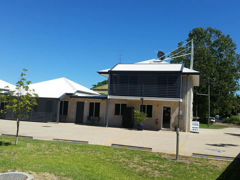 Emerald Park Motel - Accommodation Fremantle 0