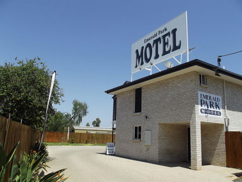 Emerald Park Motel - Accommodation Fremantle 11