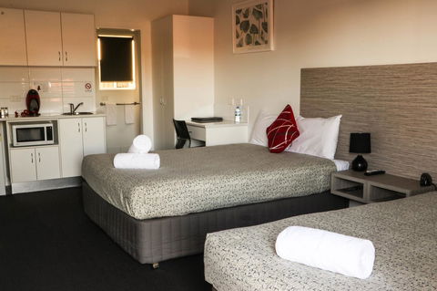 Emerald Park Motel - Accommodation Fremantle 5